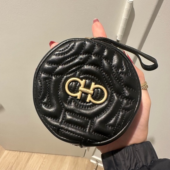 Ferragamo gancio coin purse - Picture 3 of 4